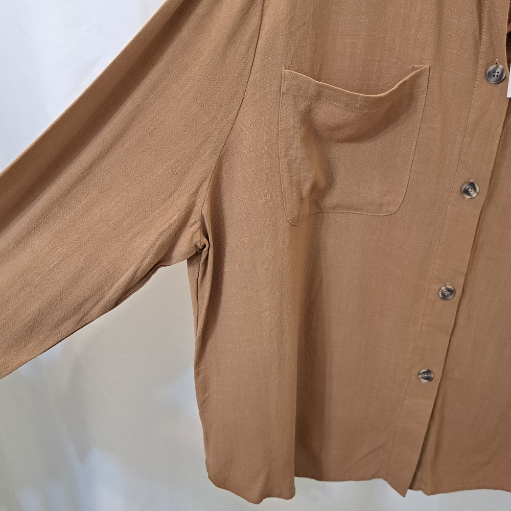 NWT SZ L She + Sky Tan Linen Blend Button-Up Blouse - Picture 5 of 9